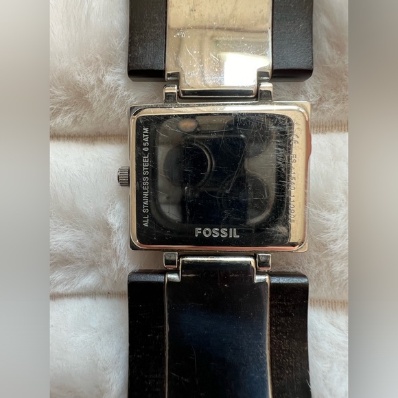 Fossil Watch - Picture 4 of 9
